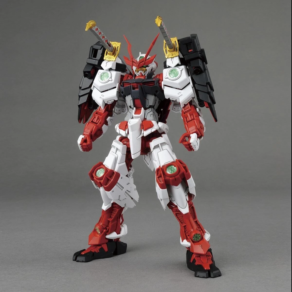 Bandai MG 1/100 Sengoku Astray Gundam - Image 3