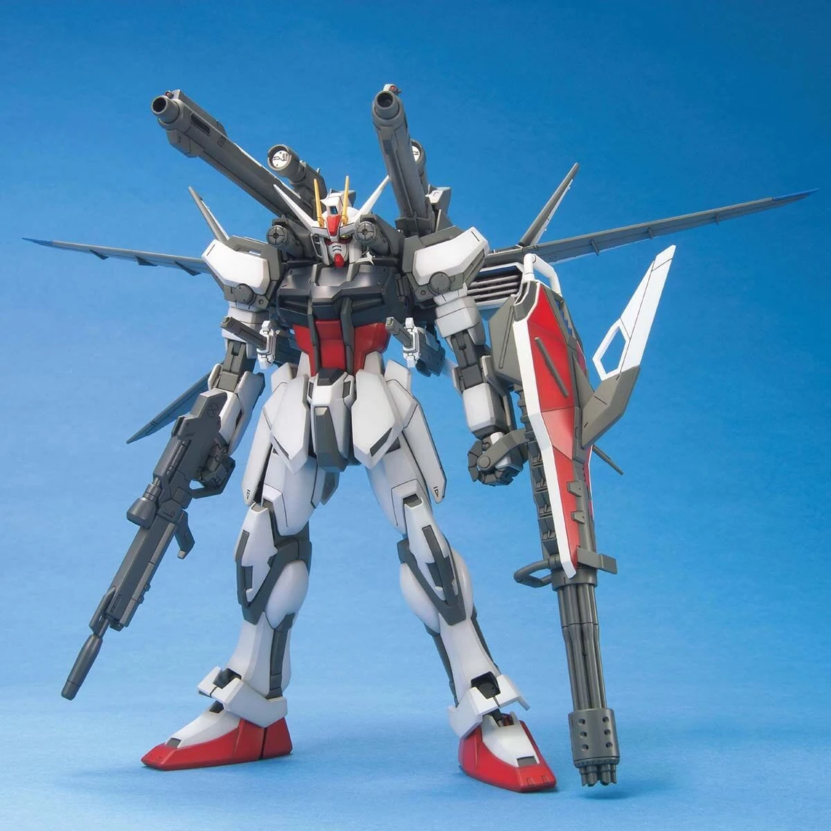 Bandai MG 1/100 Strike Gundam + IWSP - Image 3