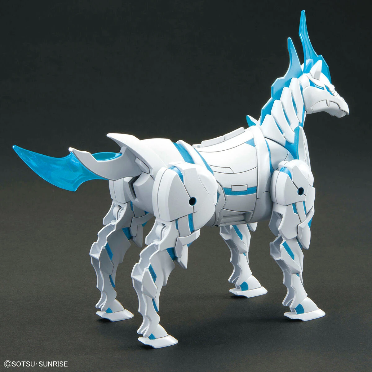 Bandai SDW Heroes #23 War Horse (Night World Ver.) - Image 4