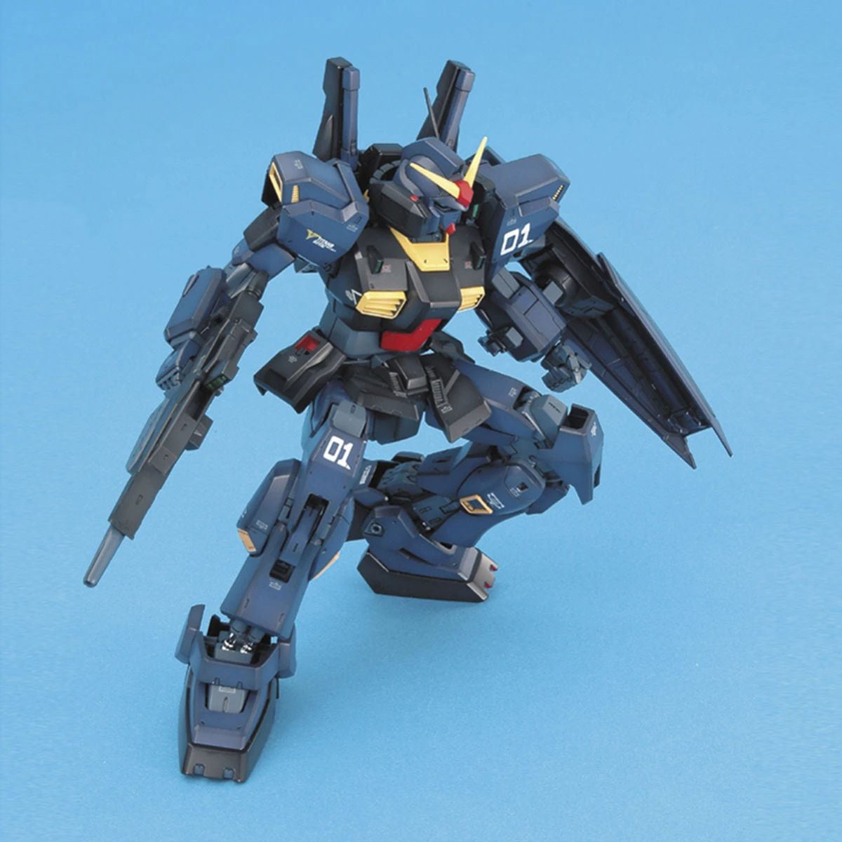 Bandai MG 1/100 Gundam Titans MK2 (Ver. 2.0) - Image 4