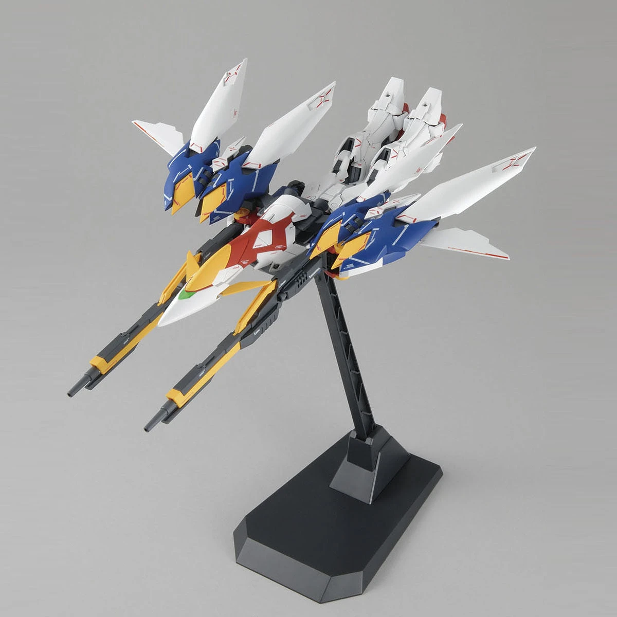 Bandai MG 1/100 Wing Gundam Proto Zero (Version EW) - Image 4