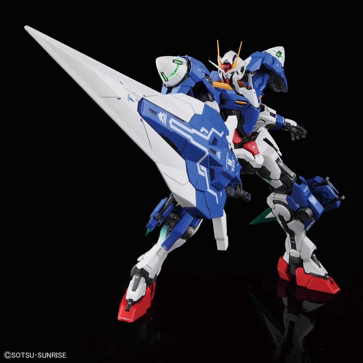 Bandai PG 1/60 00 Gundam Seven Sword/G - Image 8