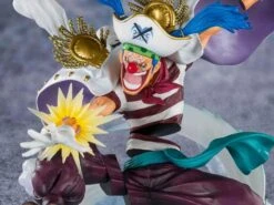 Bandai One Piece FiguartsZERO Extra Battle Buggy The Clown (Paramount War)