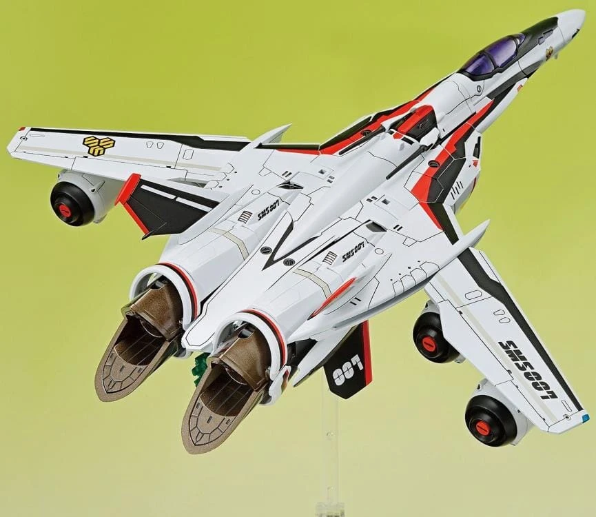 Macross V.F.G. VF-25F Messiah Ranka Lee Model Kit - Image 11