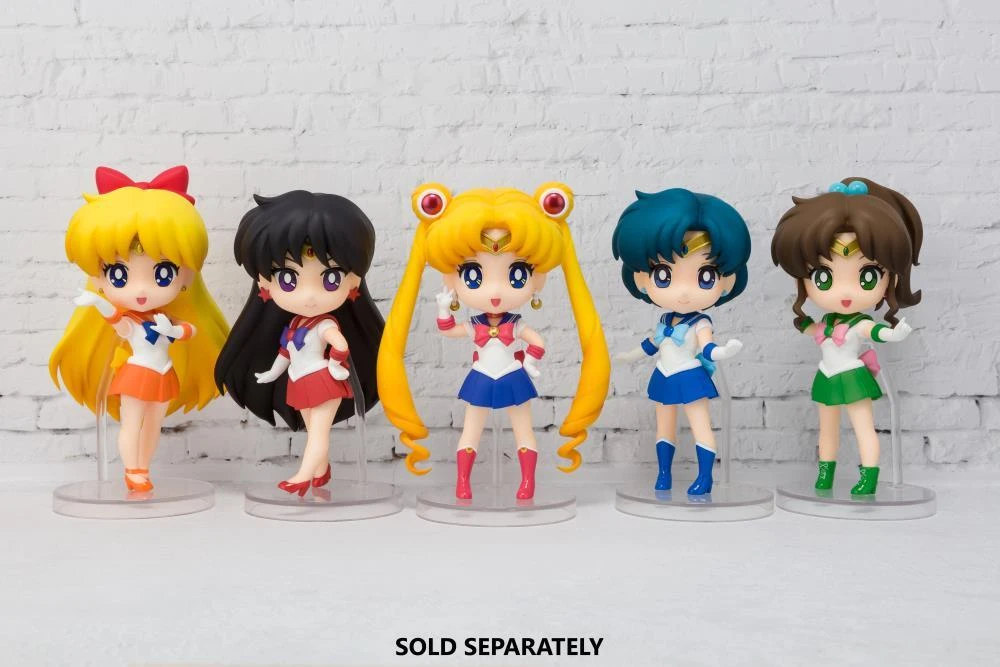 Bandai Sailor Moon Figuarts Mini Sailor Venus - Image 6