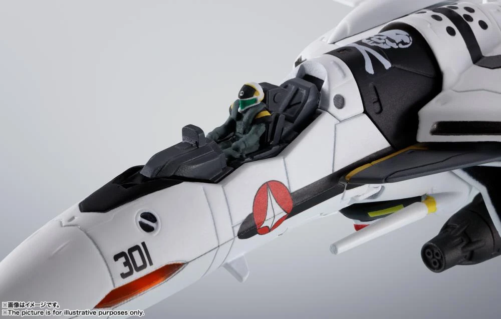 Bandai Macross Zero Hi-Metal R Roy Fokker's VF-0S Phoenix - Image 17
