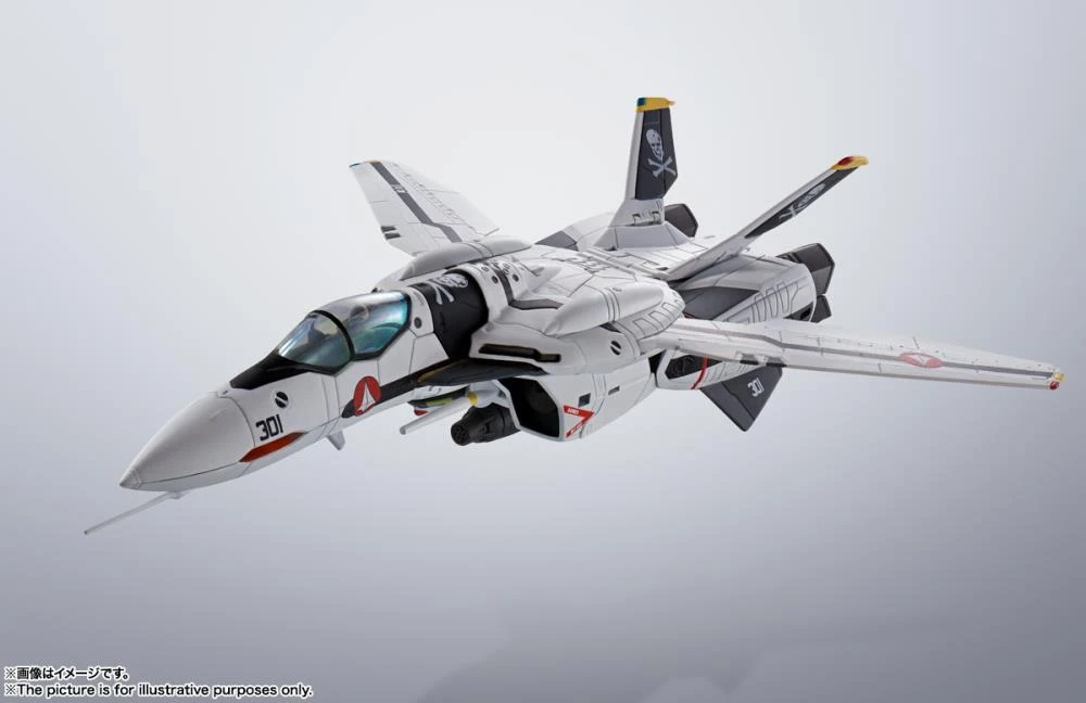 Bandai Macross Zero Hi-Metal R Roy Fokker's VF-0S Phoenix - Image 13