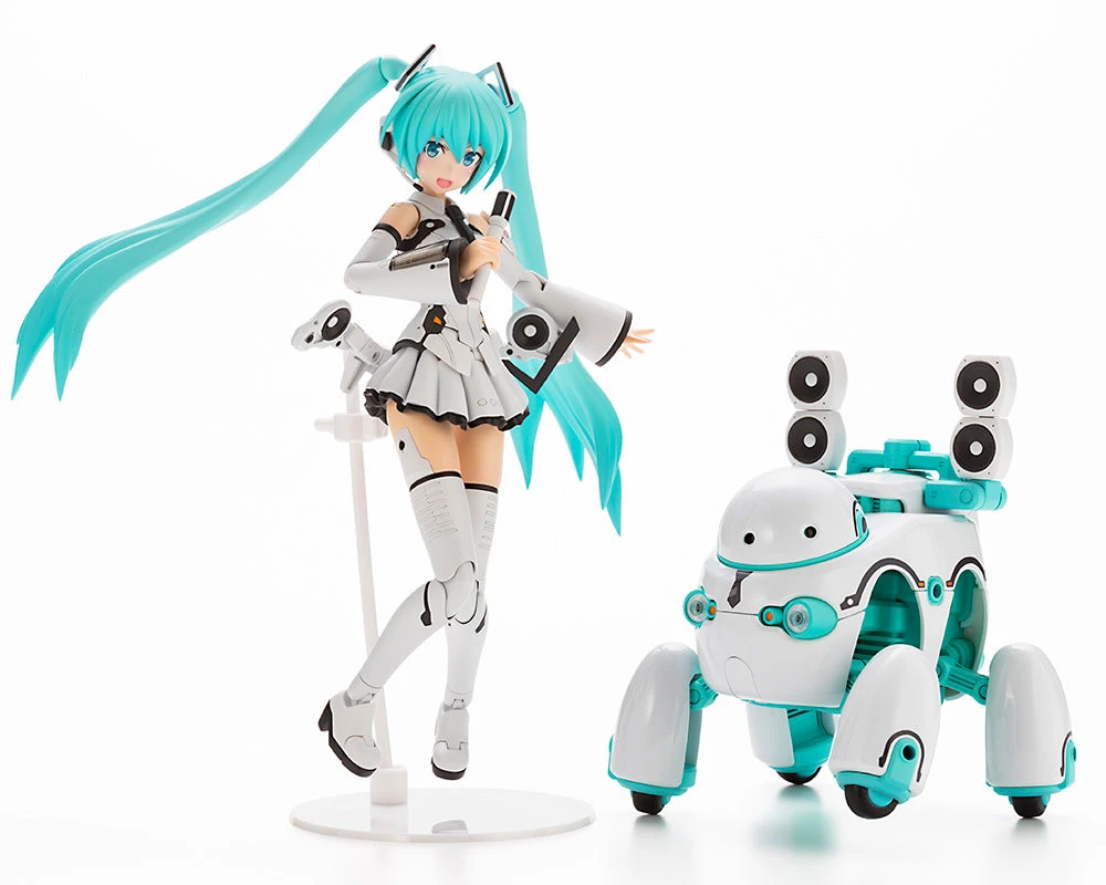 Kotobukiya Vocaloid Frame Music Girl Hatsune Miku (Maruttoys Ver.) & Tamotu (Miku Ver.) Model Kit Set - Image 16