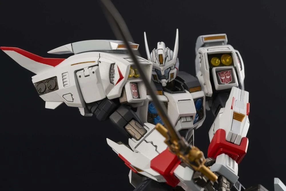 Bandai Transformers Furai 10 Drift Model Kit - Image 9