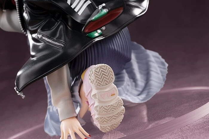 Rebuild Of Evangelion Mari Makinami Illustrious (Radio EVA Ver. Part 2) 1/7 Scale Figure - Image 7