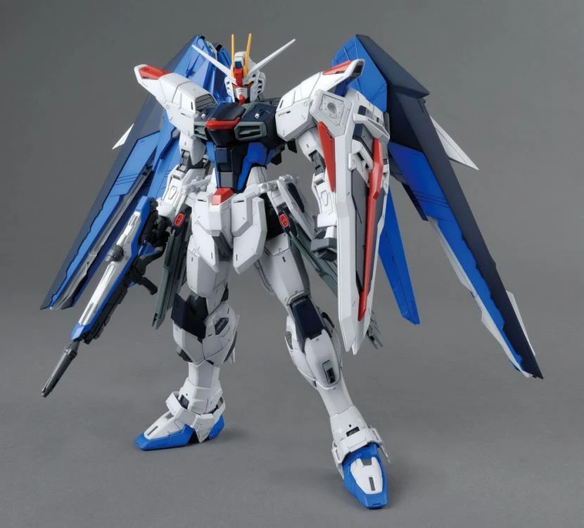 Bandai MG 1/100 Freedom Gundam (Ver 2.0) - Image 12