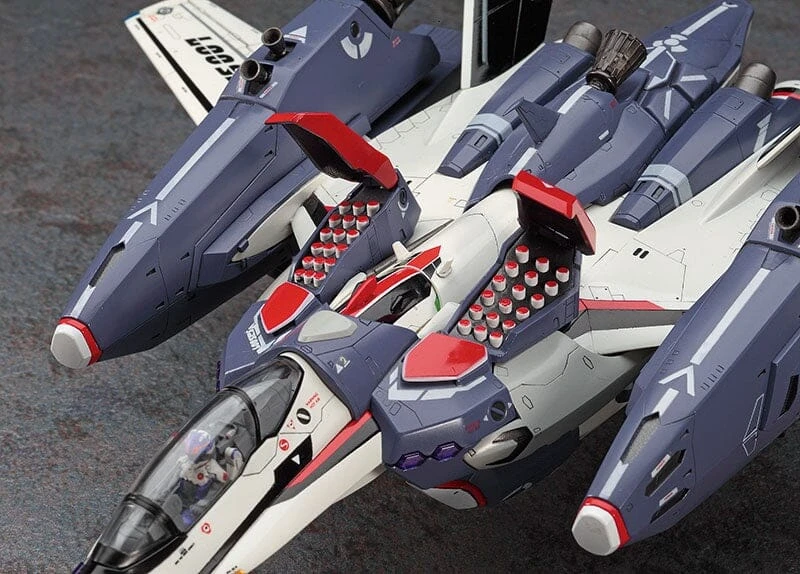 Macross Frontier VF-25F/S Super Messiah 1/72 Scale Model Kit - Image 7