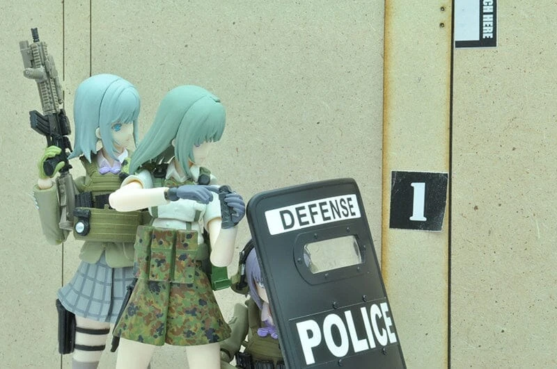 TomyTec Little Armory 1/12 LD024 Breaching Tool A - Image 18